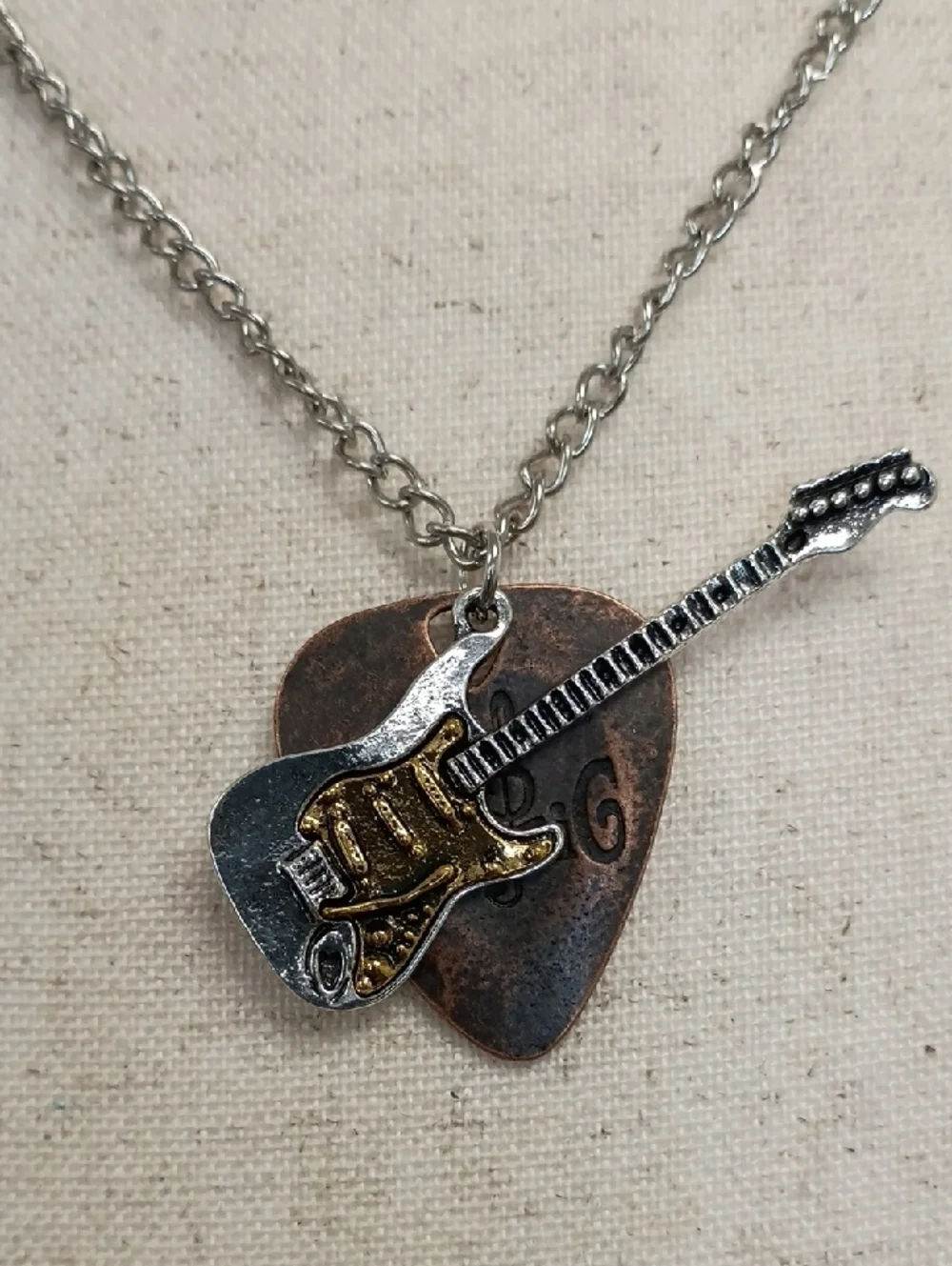 Guitar Heart Pendant Necklace Silver Gold Tone Music Charm Chain Y2K